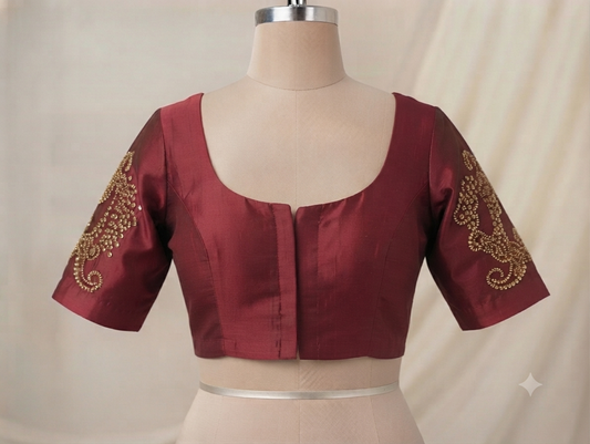 Pure silk maroon colour saree/ skirt blouse