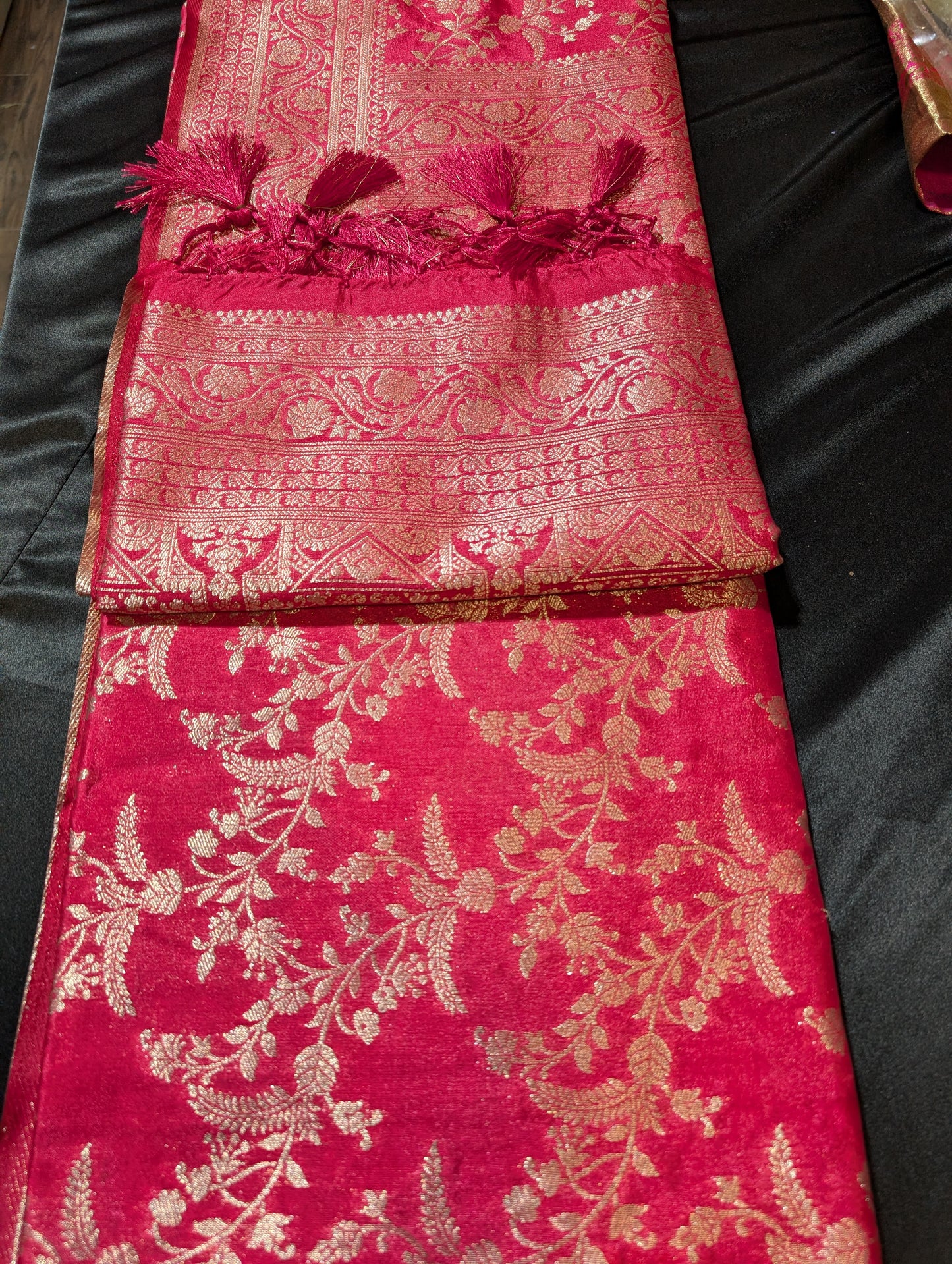 Banarasi silk saree- Rani pink /Magenta shade