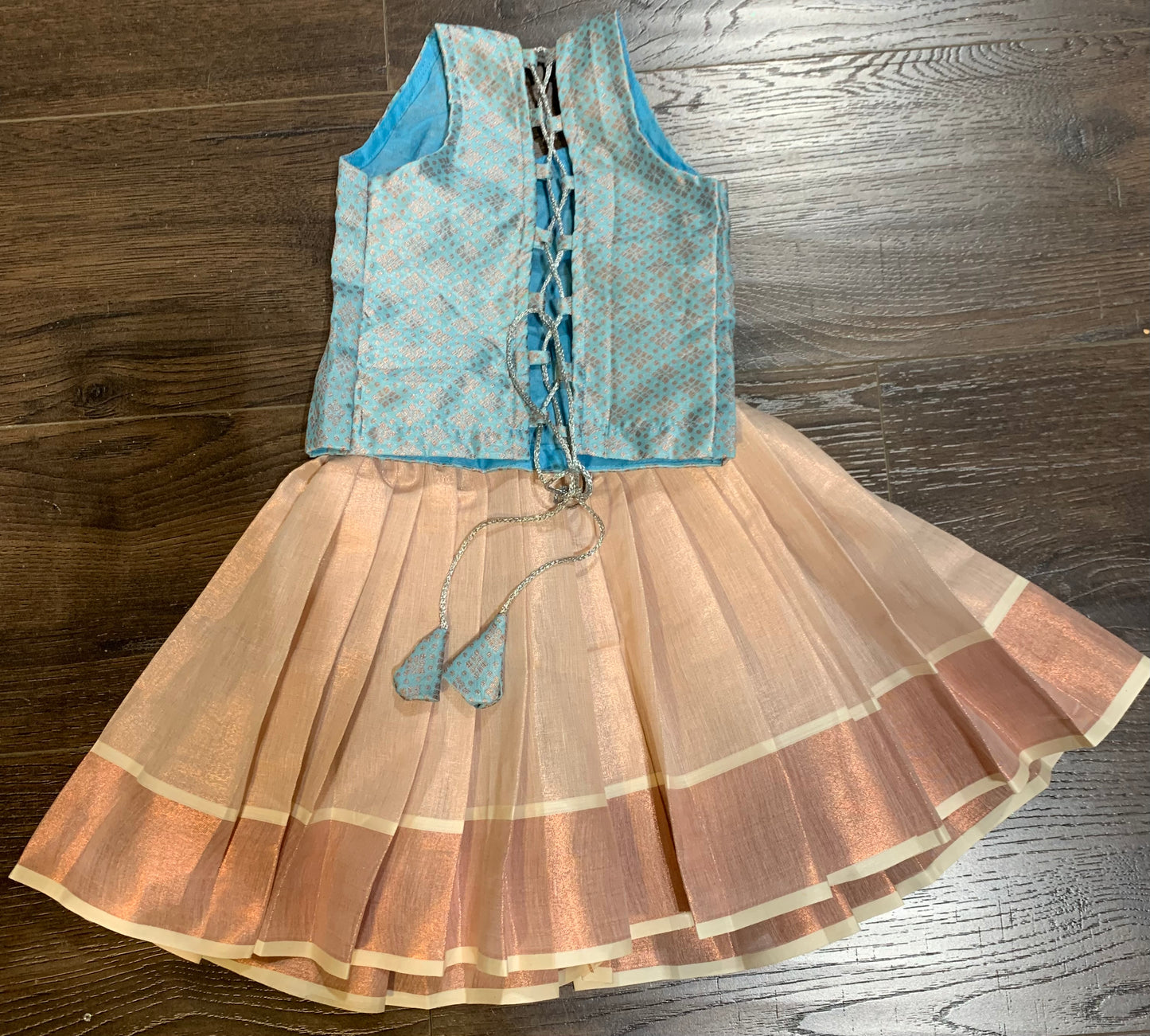 Little girl skirt and top