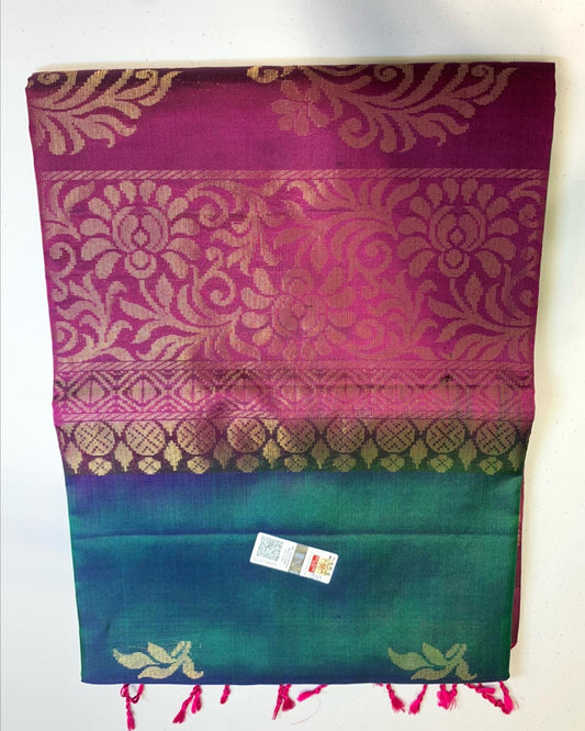 Peacock green-pink Kanchipuram Silk Saree