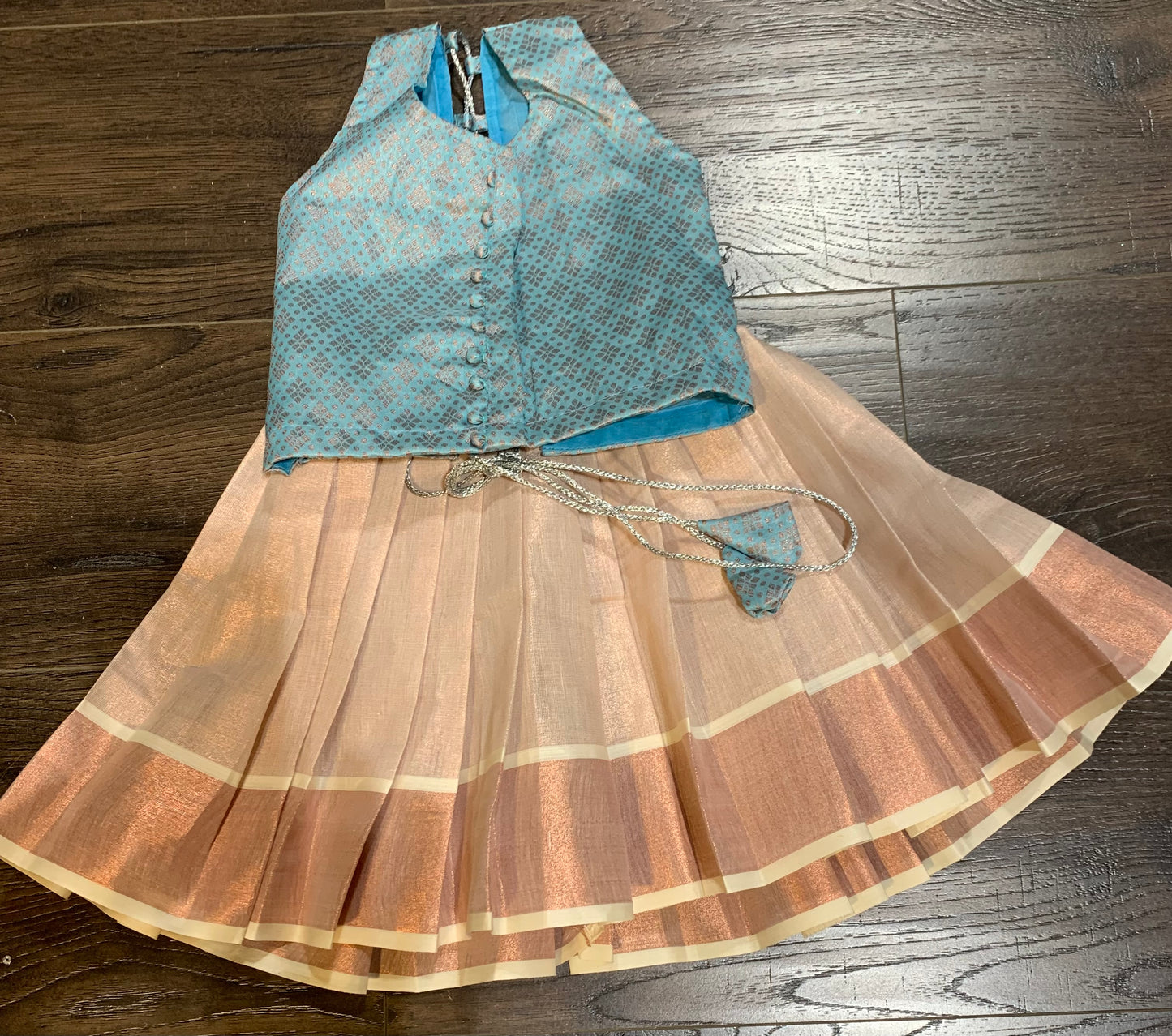 Little girl skirt and top