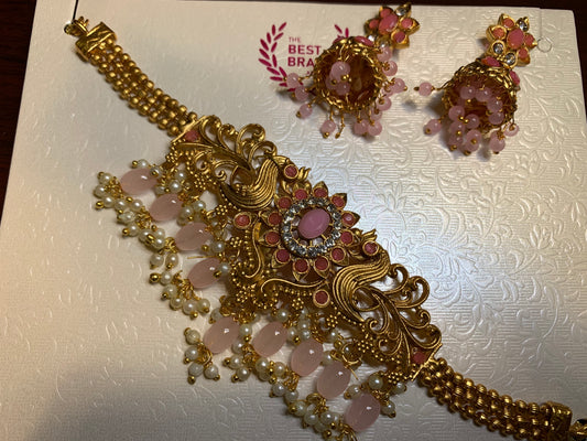 Light pink golden choker necklace set