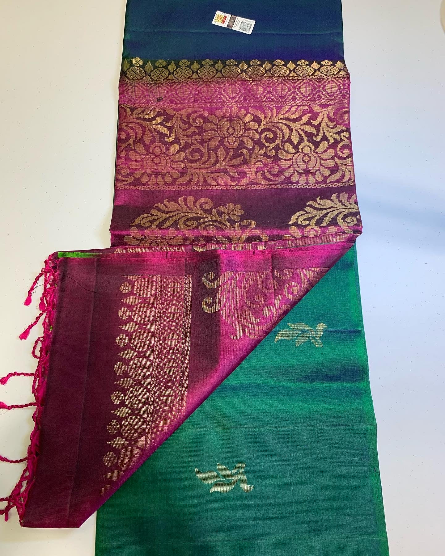 Peacock green-pink Kanchipuram Silk Saree