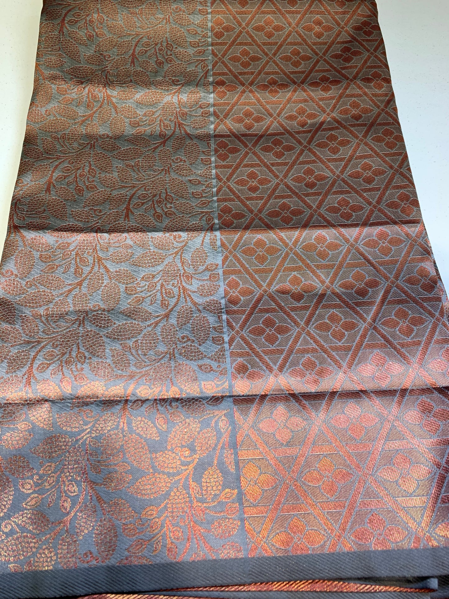 Grey copper zari border art silk saree -unstitched blouse