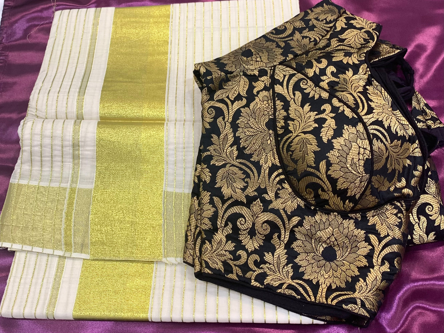 Kerala settu saree in golden line striped pattern