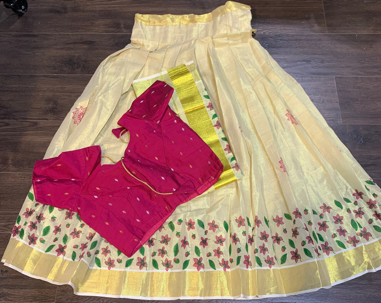 Ready made Kerala kasavu davani with floral print