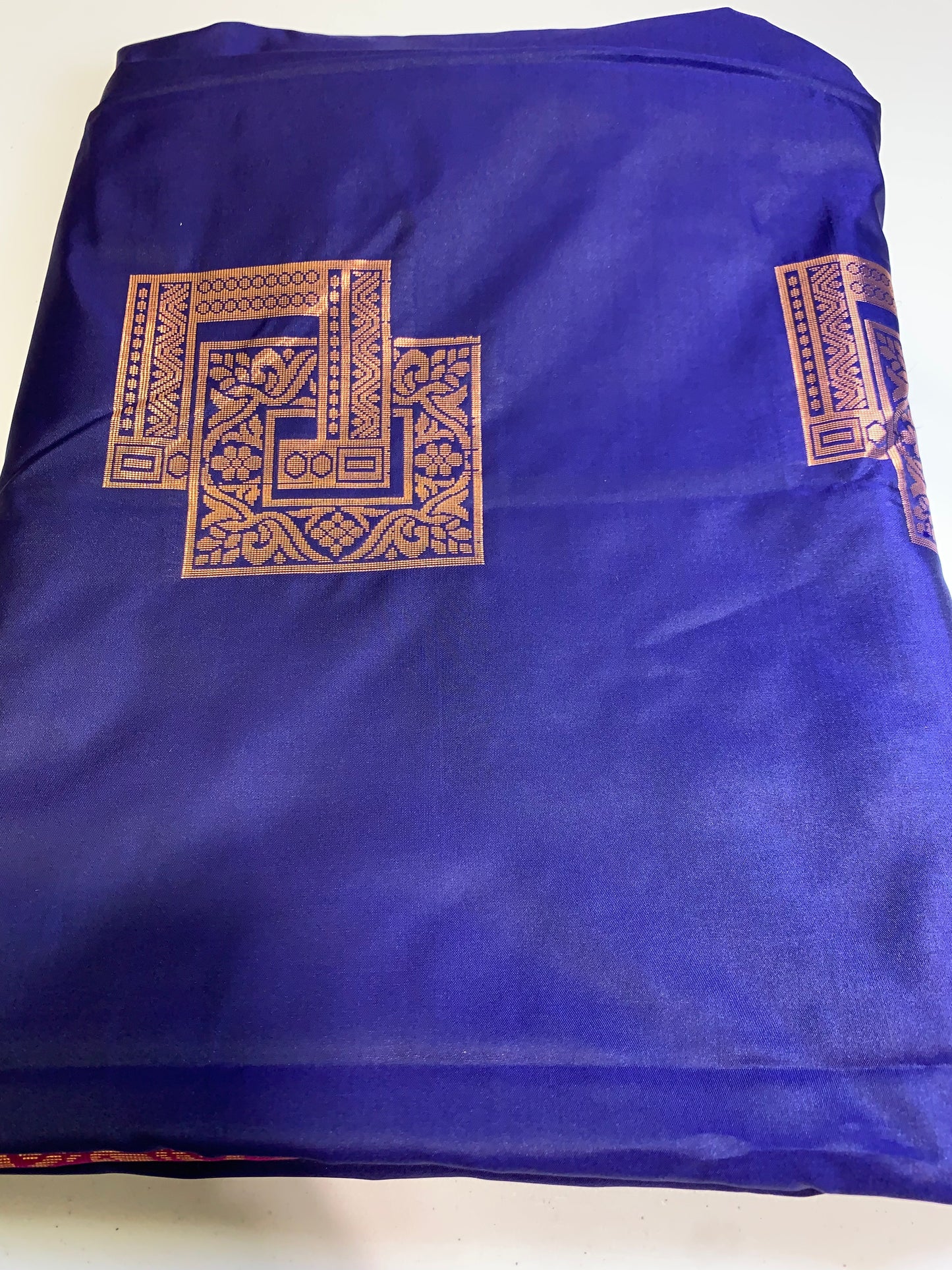 Navy blue pink border silk saree(unstitched blouse)