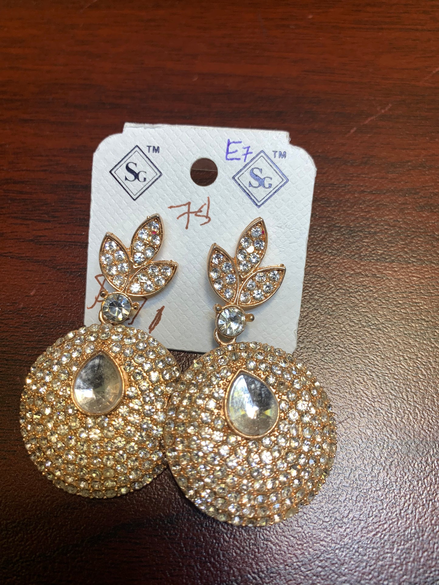 Gold crystal studded earring