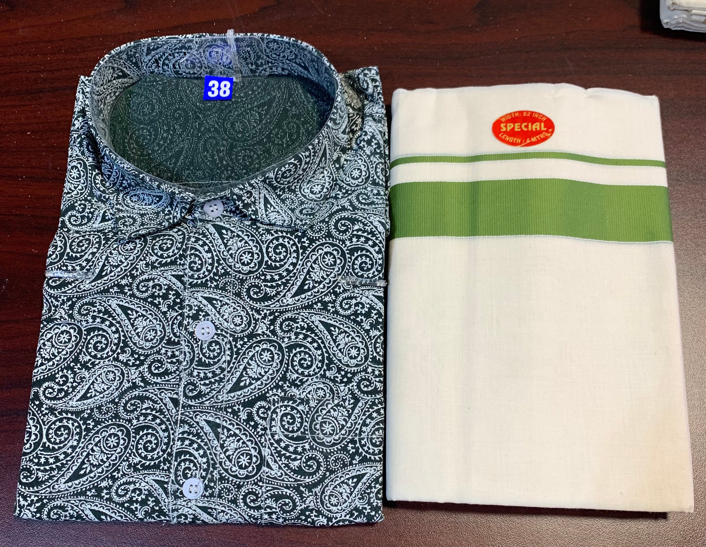 Men’s dark green printed shirts