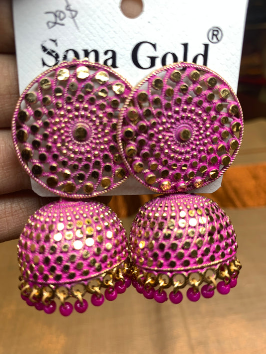 Pink round jhumka earring