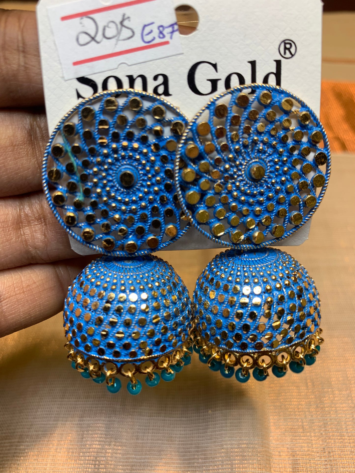 Blue round jhumka earring