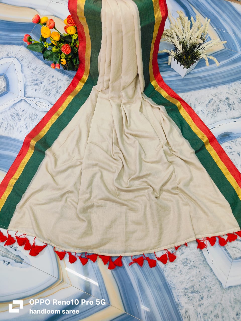 Mul cotton saree-we ith green,red and gold stripes vombination
