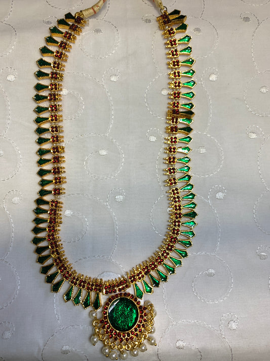 Palakka gold tone necklace